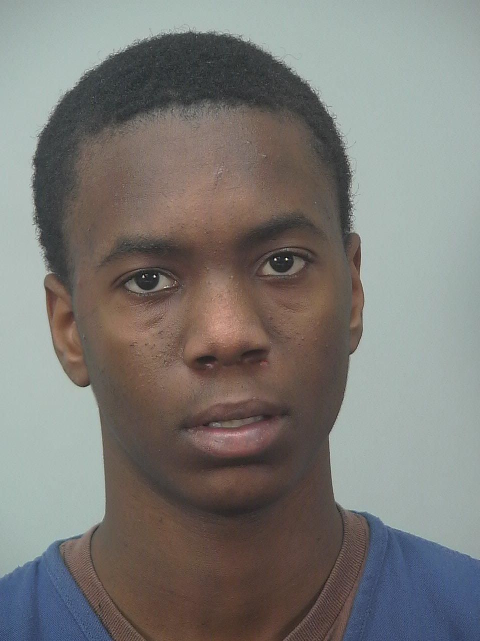Car-stealing group strikes again, crashing stolen car on South Side, Madison police said